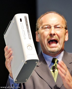 peter-moore-xbox.jpg