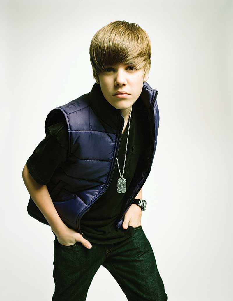 Justin-Bieber-Bild-05-2010-CMS-Source.jpg