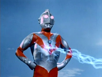 ultraman-s1v1-03.jpg