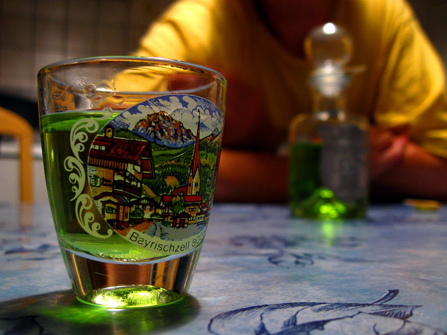 absinth1_by_DonaldPipowitch.jpg