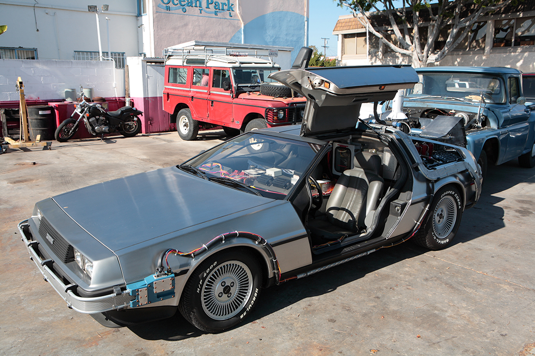 delorian.jpg