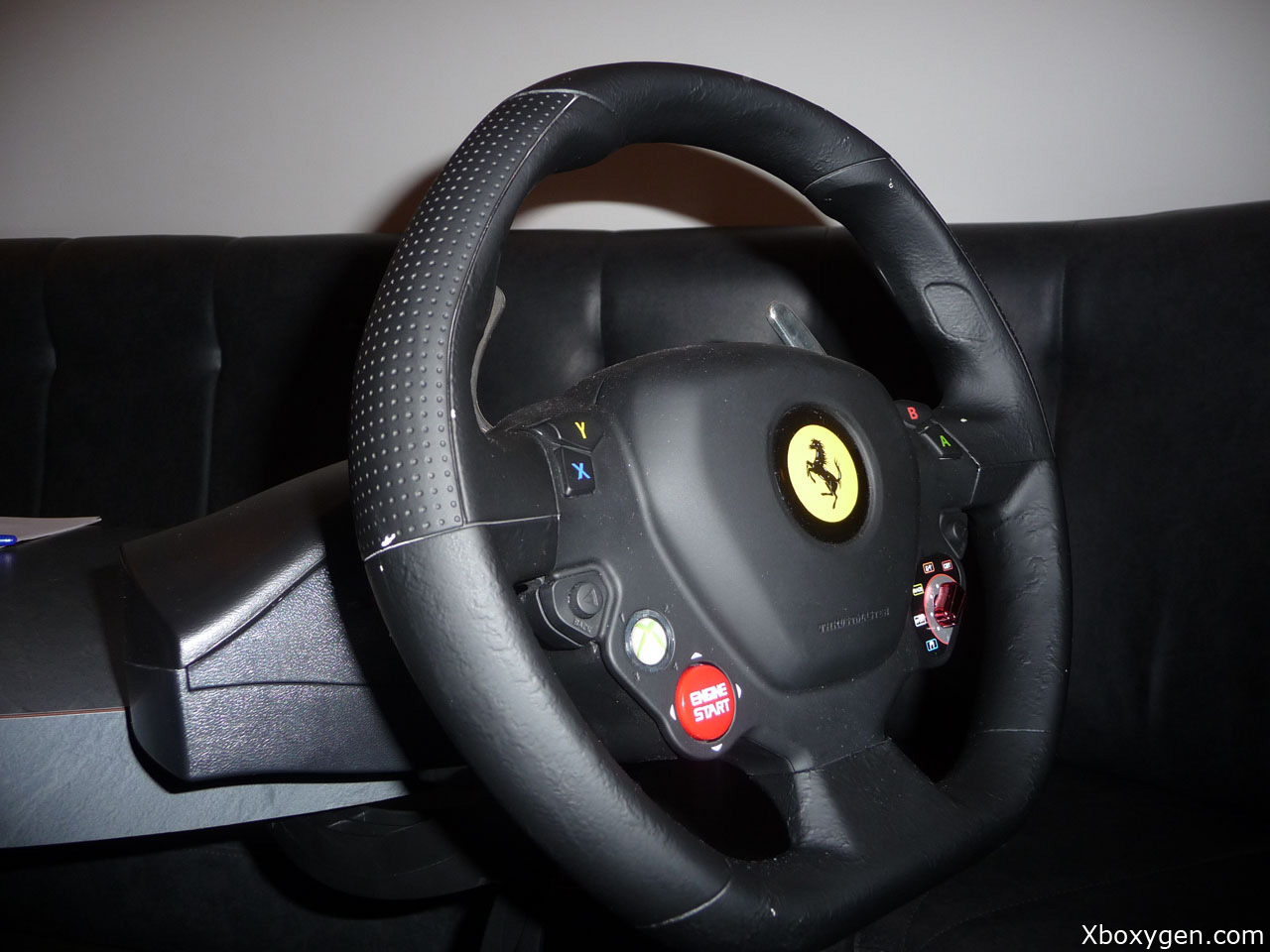 Ferrarri-458-Italia-Racing-Wheel-1.jpg