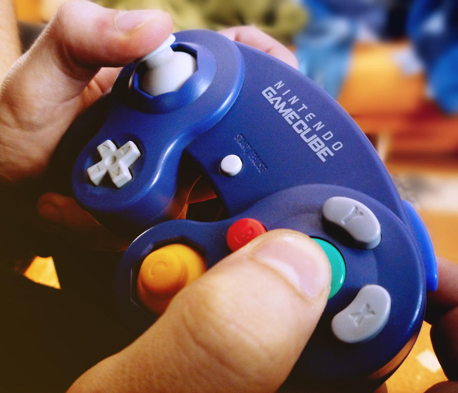 gamecube_controller_by_bebenciukas-d3chlgw.jpg