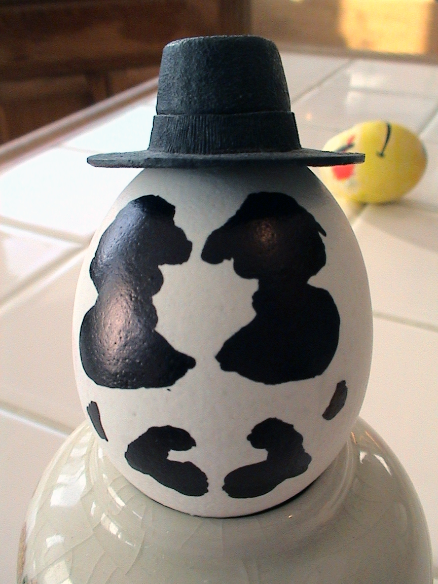 Rorschach_Egg_by_SiriusFenrin.jpg