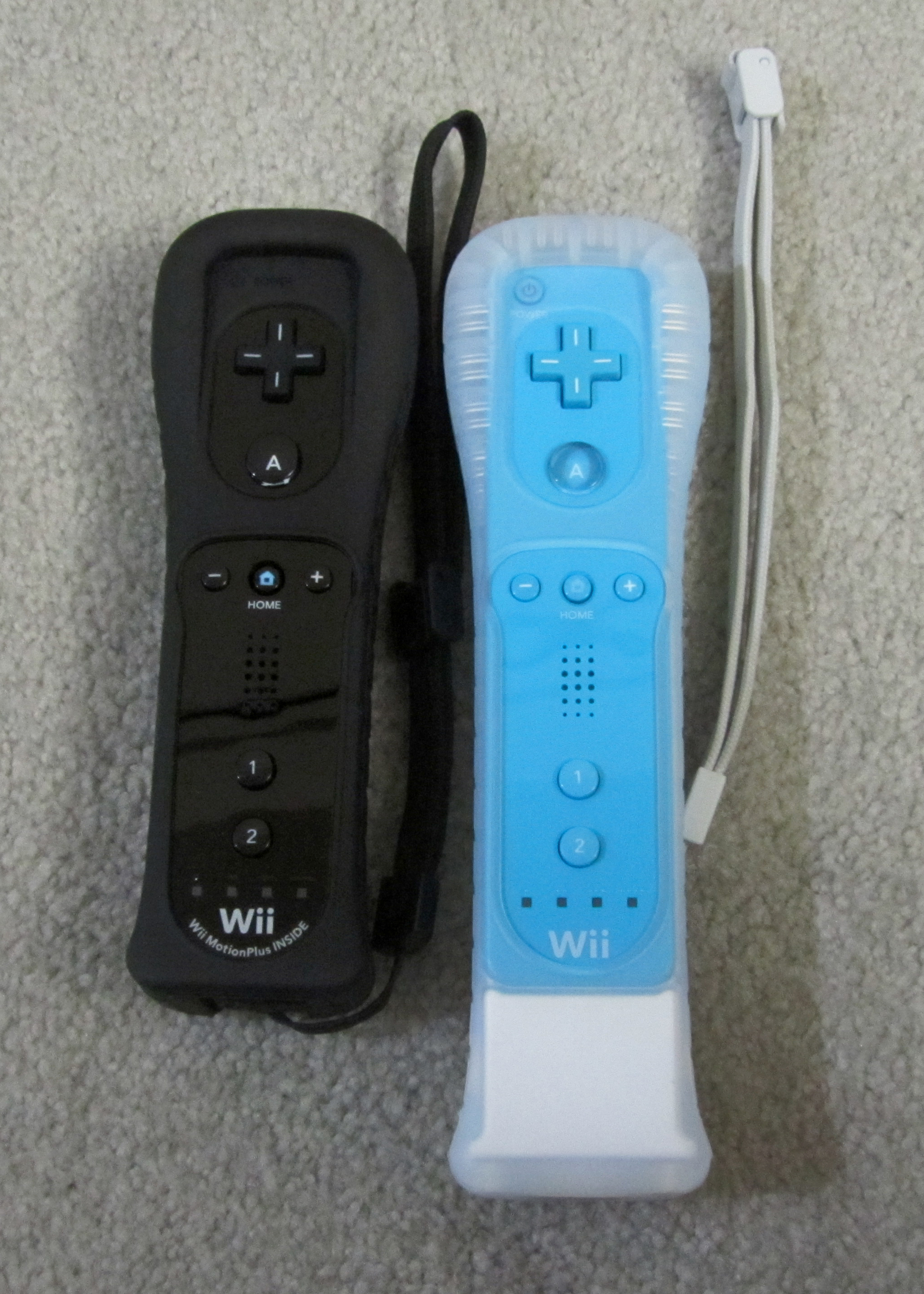 Wii_Remote_Plus.jpg