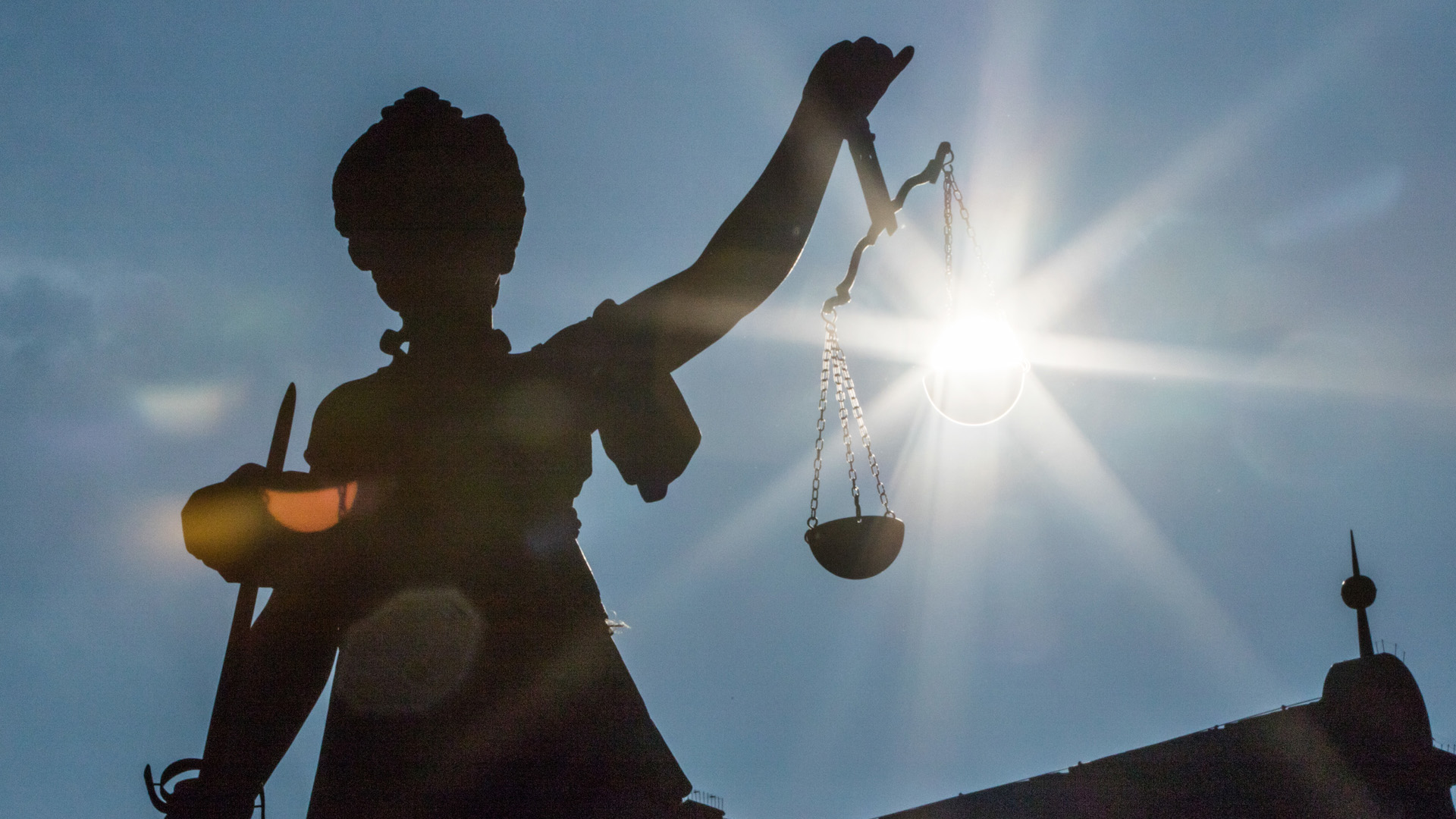 justitia-105~_v-modPremium.jpg